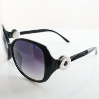 (image for) Snap Jewelry Sunglasses - Black